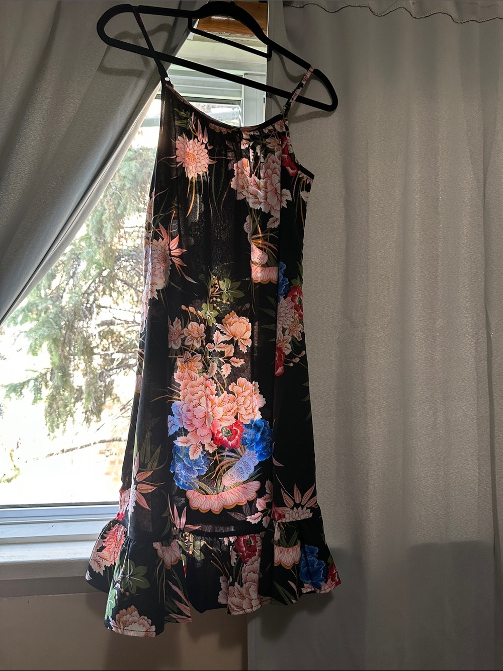 SHEIN Floral Mini Dress in Black & Pink Size 4 Like New